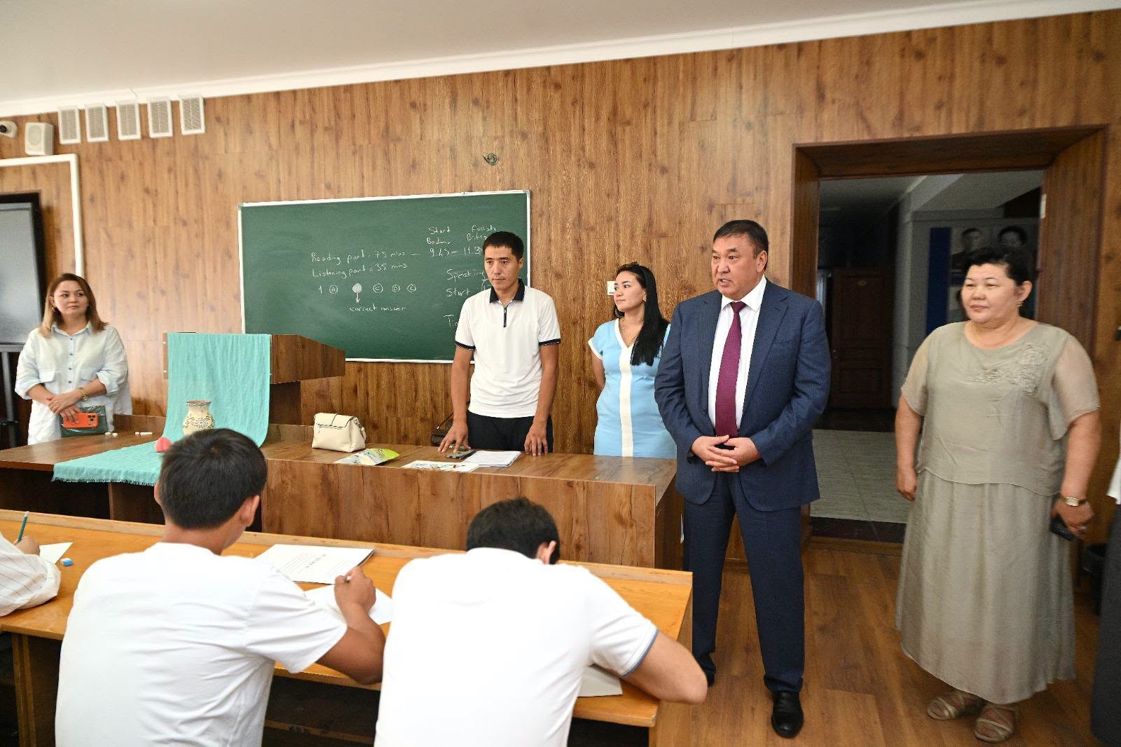 Ж.АЙМАУЫТҰЛЫ АТЫНДАҒЫ КӨПСАЛАЛЫ КОЛЛЕДЖДЕ ТАЛАПКЕРЛЕРДІҢ КӘСІБИ ЖӘНЕ ШЫҒАРМАШЫЛЫҚ ЕМТИХАНДАРЫ ӨТКІЗІЛДІ
